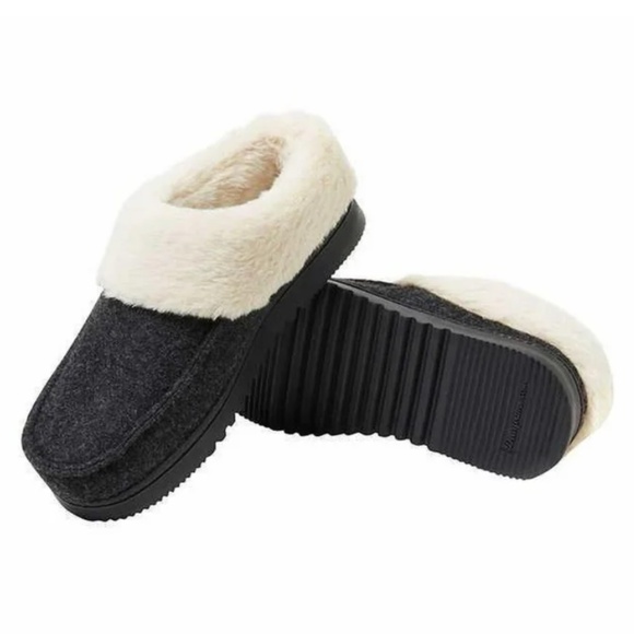 Dearfoam Clog Slippers - Picture 1 of 5